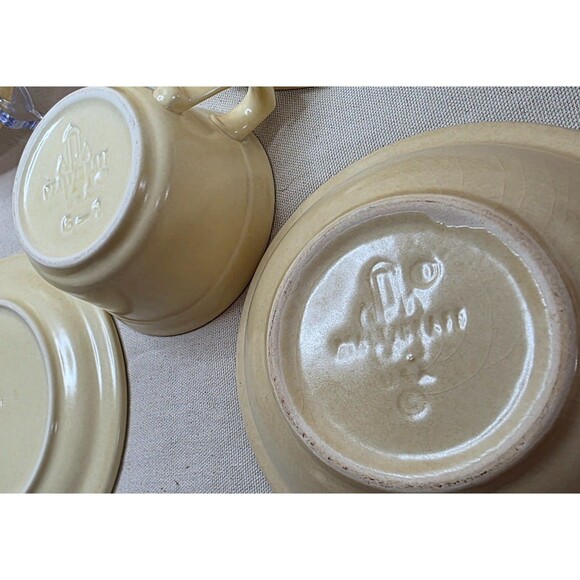 Vintage Pfaltzgraff Village 6-Piece Place Setting – 1970s Mark - US Stoneware - Picture 9 of 10